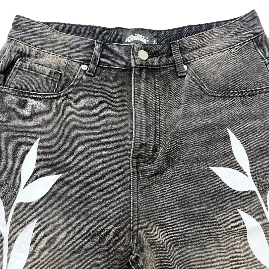 "LEAF" DENIM SHORTS - BLACK