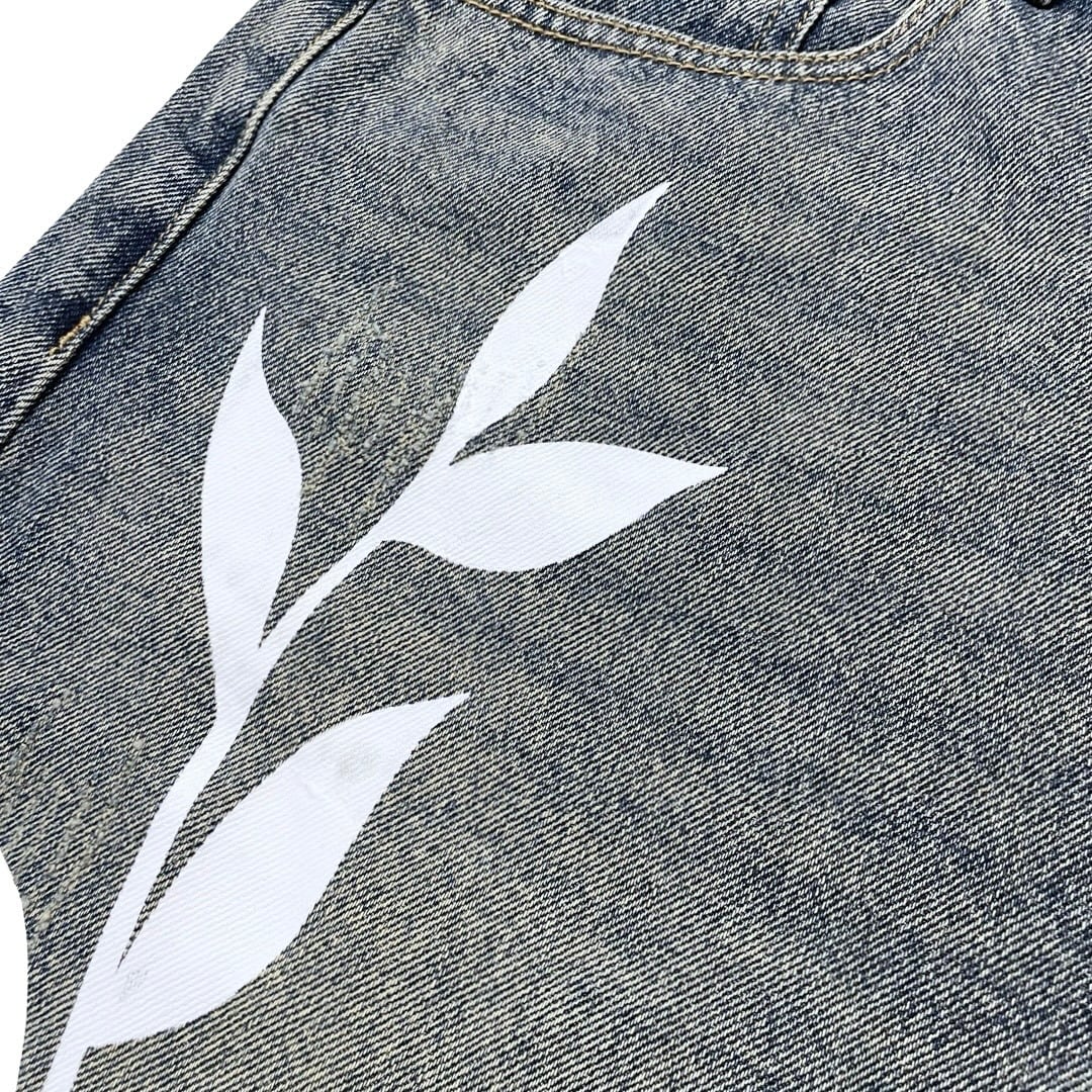 "LEAF" DENIM SHORTS - BLUE