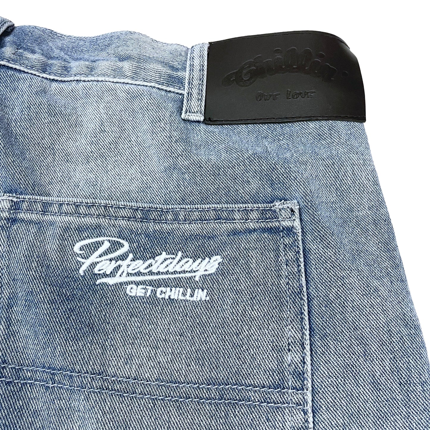 PAINTER DENIM SHORTS - L.BLUE