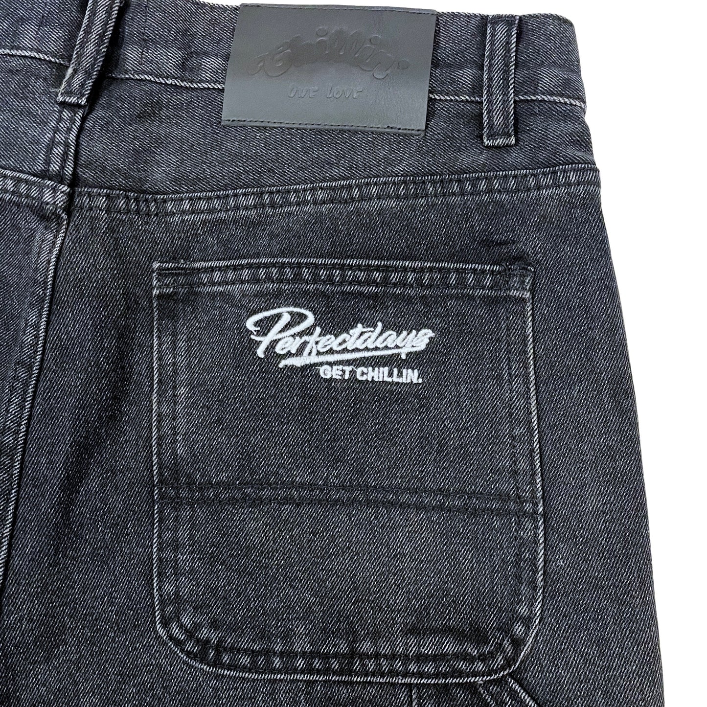 PAINTER DENIM SHORTS - BLACK