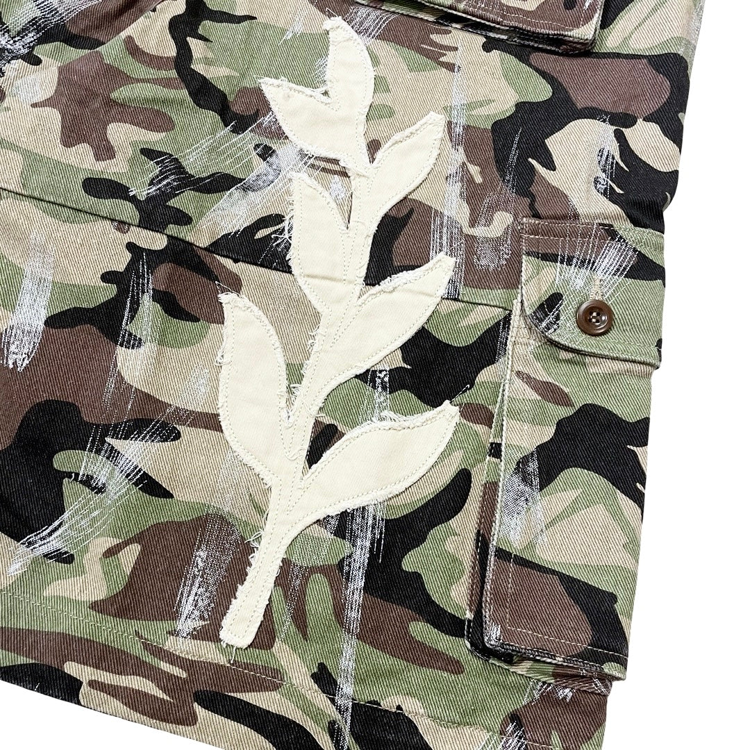 CAMO CARGO SHORTS