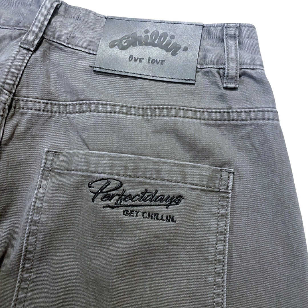 CARGO SHORTS - BLACK