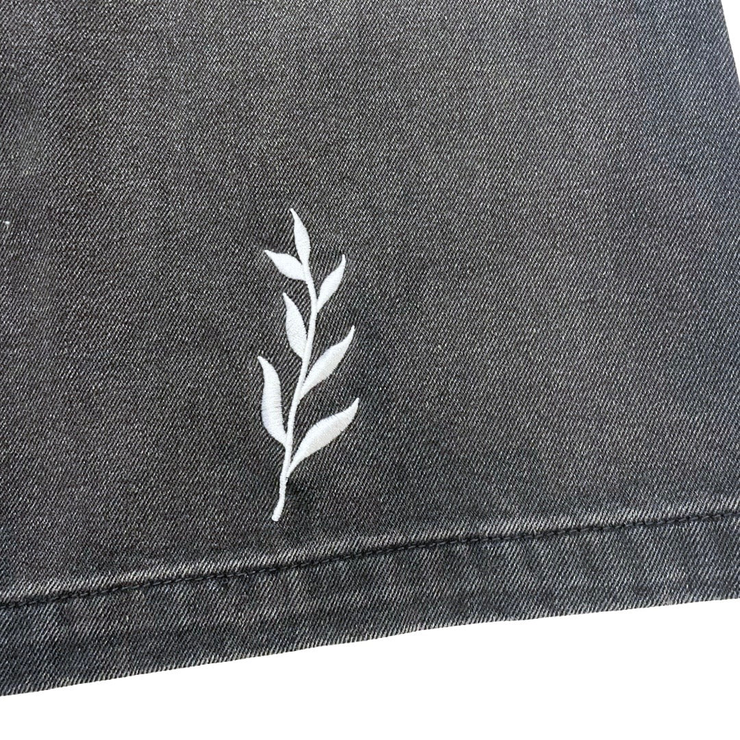 DENIM SHORTS - BLACK