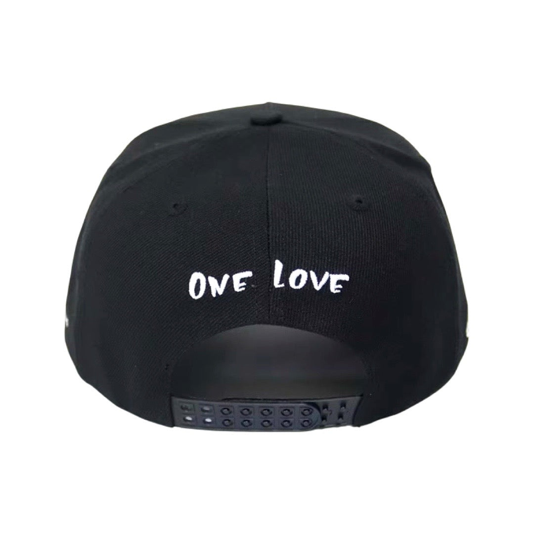 NY BUTTERFLY SHINY CAP - BLACK