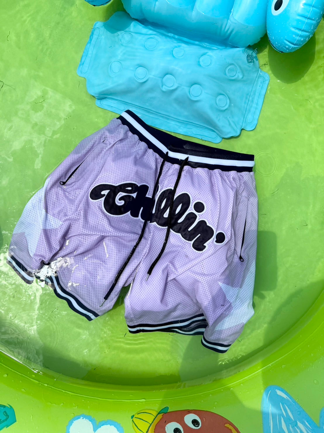 BASKETBALL STAR SHORTS - PURPLE / NAVY