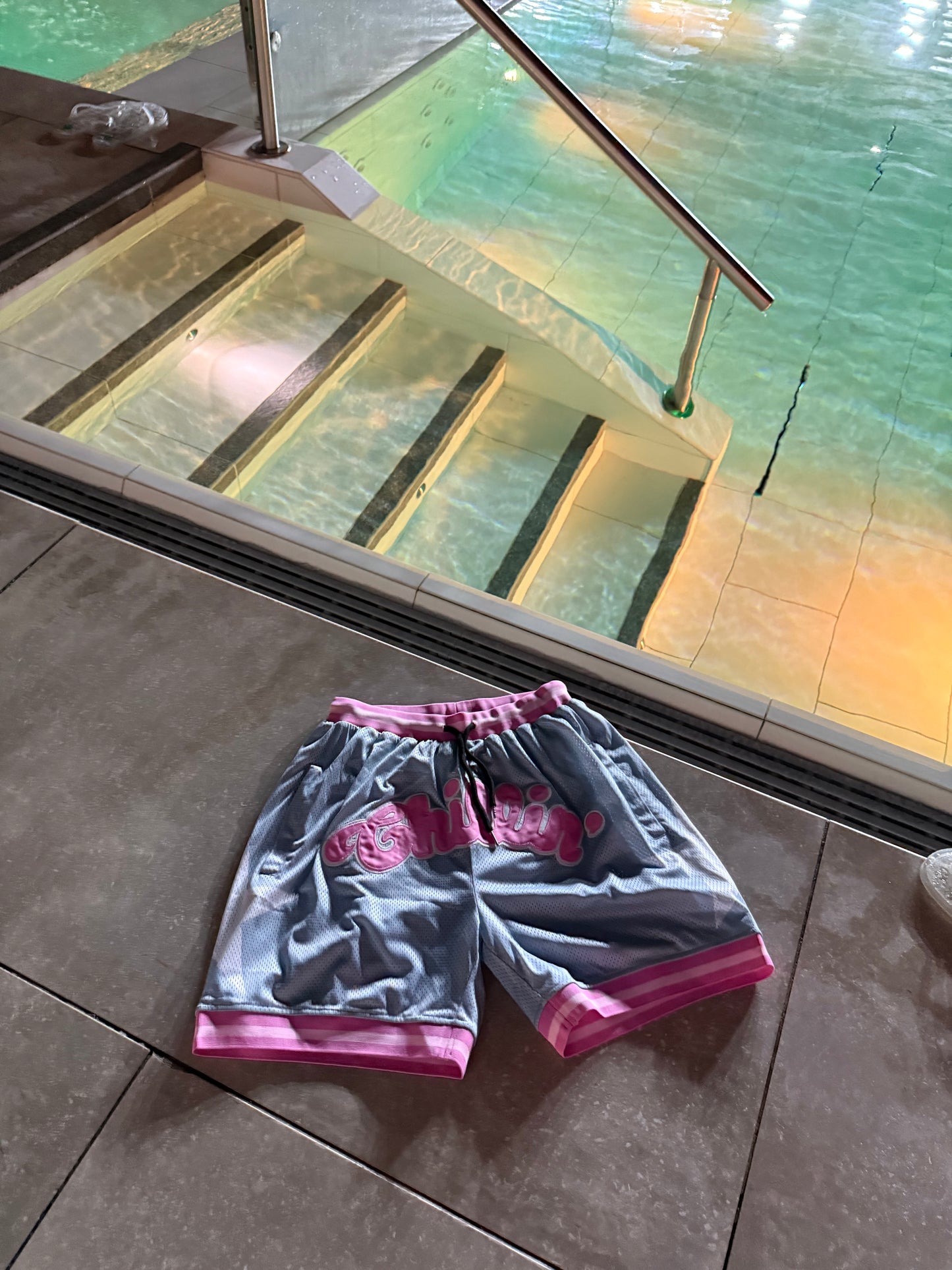 BASKETBALL STAR SHORTS - SKY BLUE / PINK