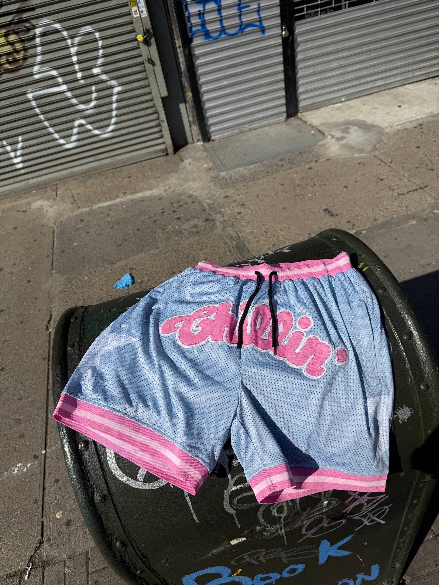BASKETBALL STAR SHORTS - SKY BLUE / PINK