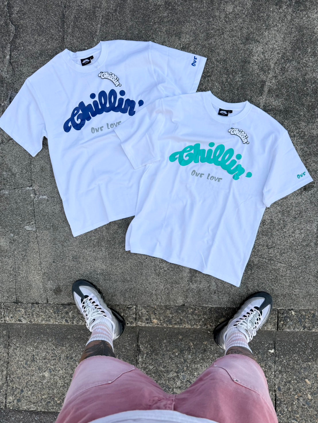 BIG LOGO S/S TEE - WHITE / BLUE