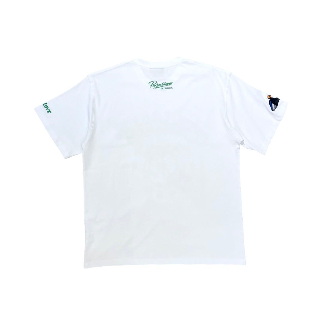 CHILLIN' × Castle Records - "MUSIC LOVER" S/TEE - WHITE