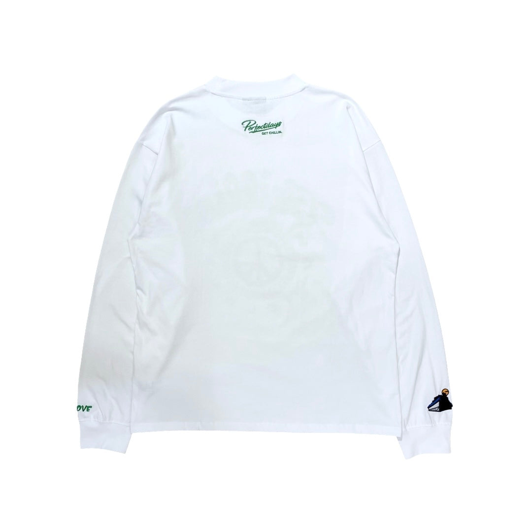 CHILLIN' × Castle Records - "MUSIC LOVER" L/TEE - WHITE