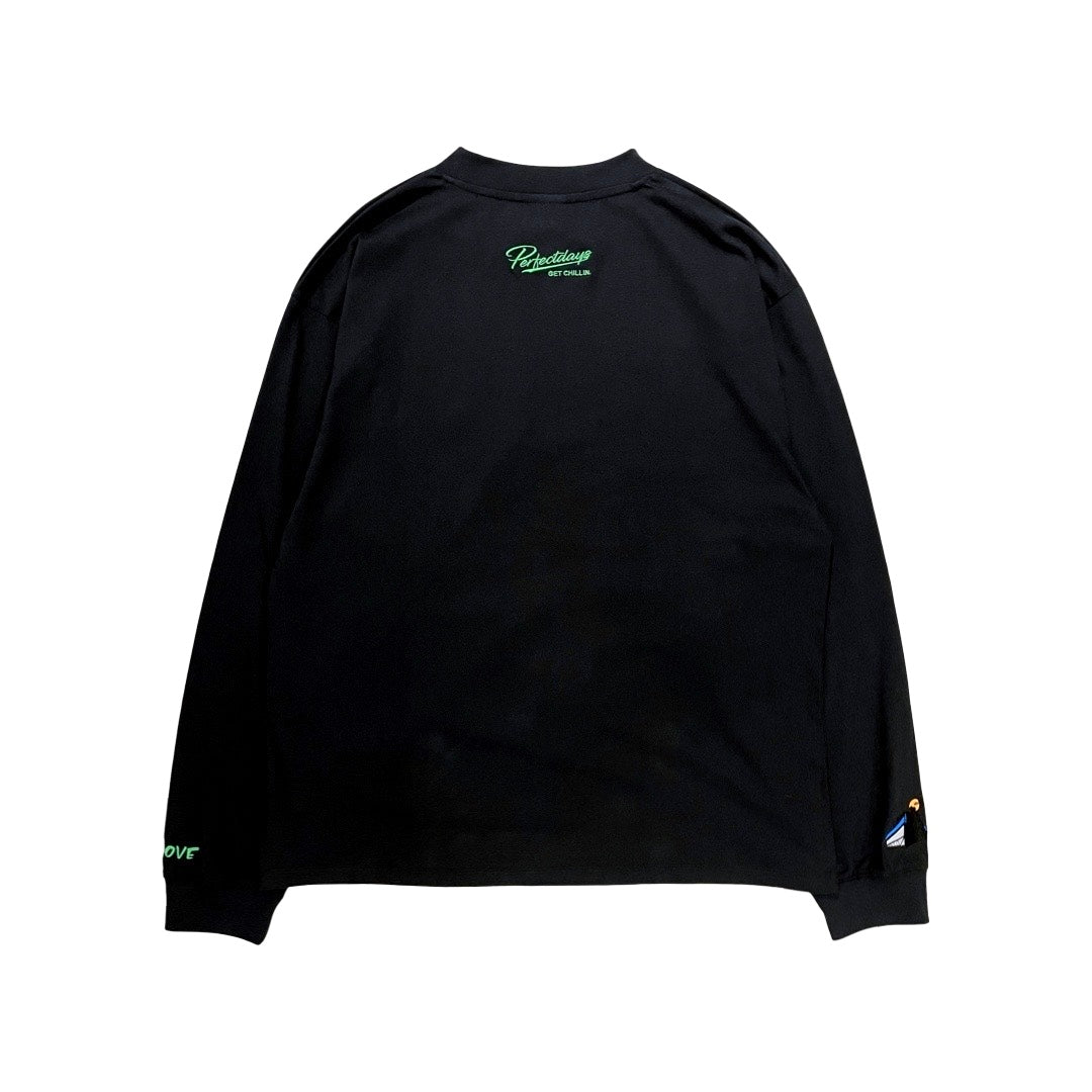CHILLIN' × Castle Records - "MUSIC LOVER" L/TEE - BLACK