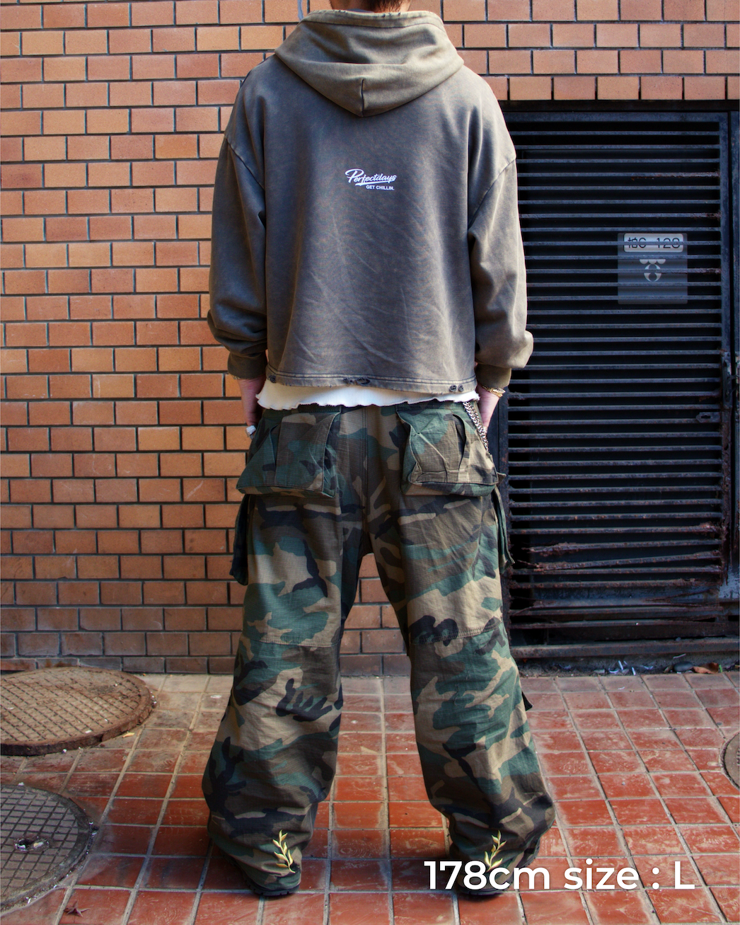 CROPPED HOODIE - GREY