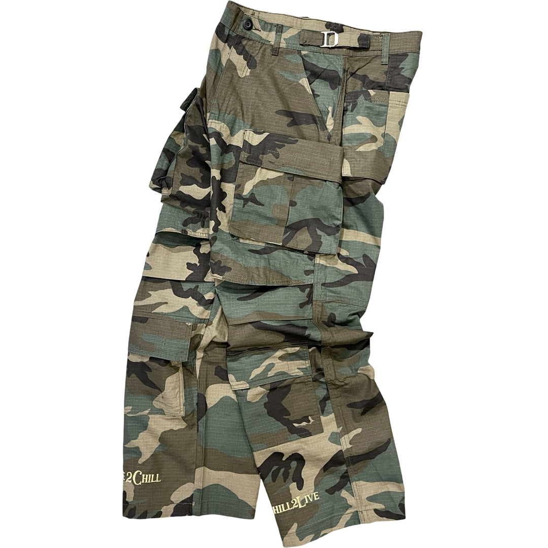 CAMO CARGO PANTS