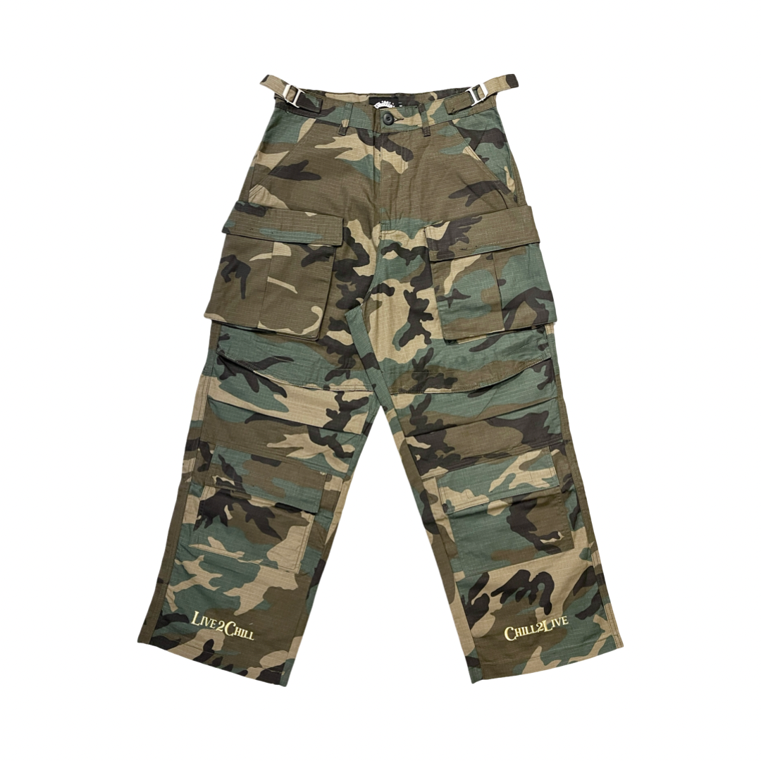 CAMO CARGO PANTS