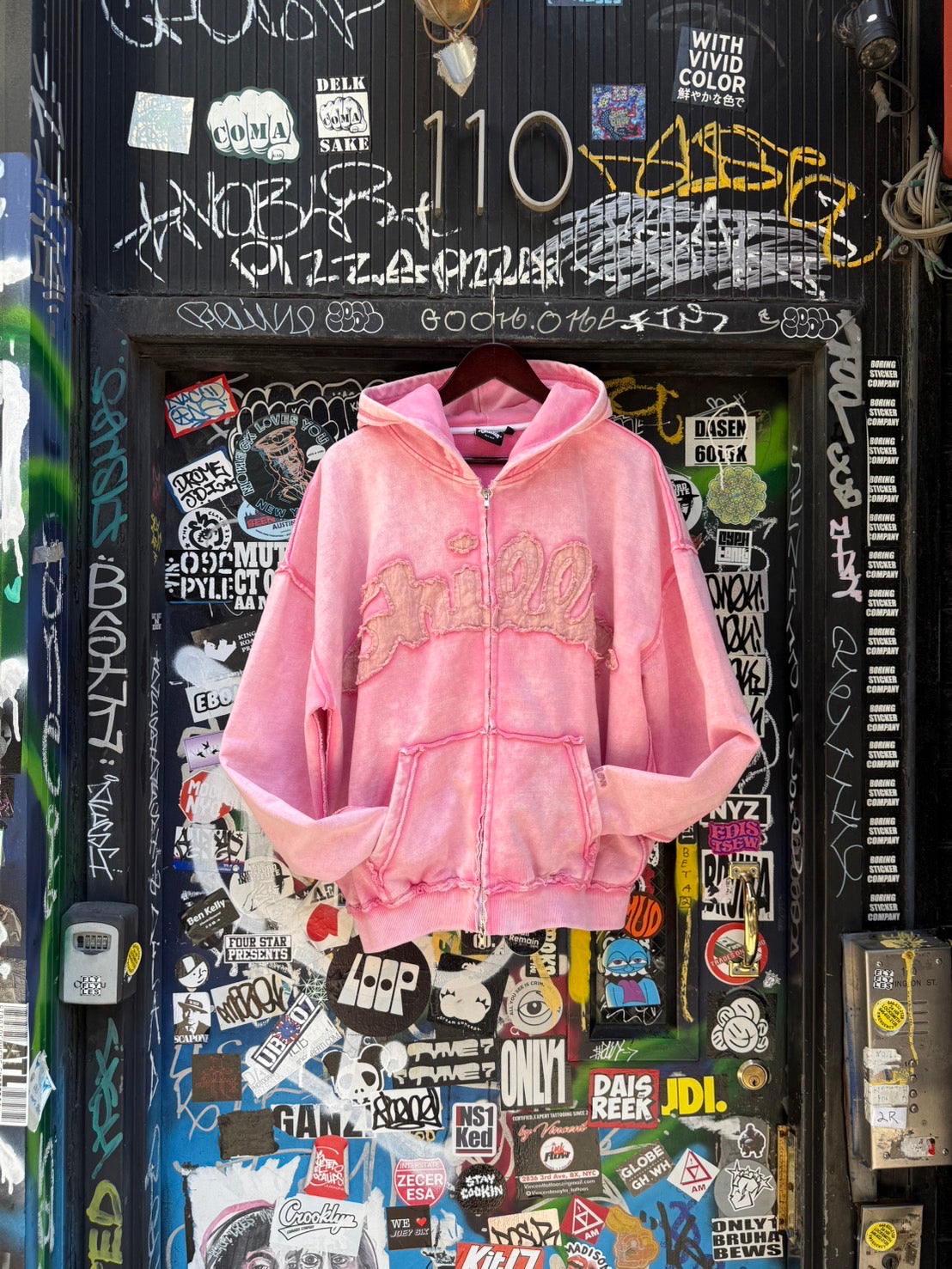 NY BUTTERFLY PIGMENT ZIP HOODIE - PINK