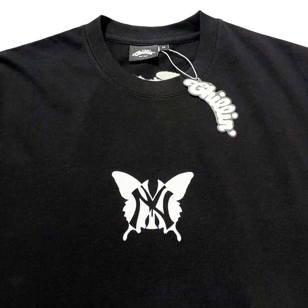 NY BUTTERFLY S/S TEE - BLACK