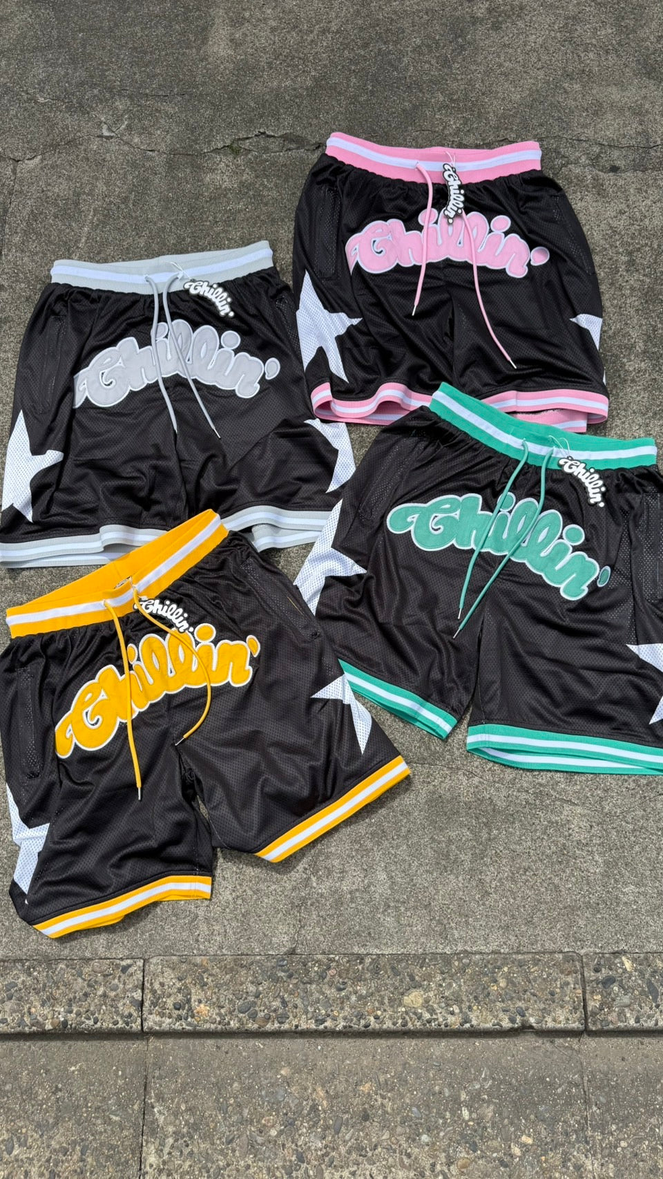 BASKETBALL STAR SHORTS - GREY / BLACK