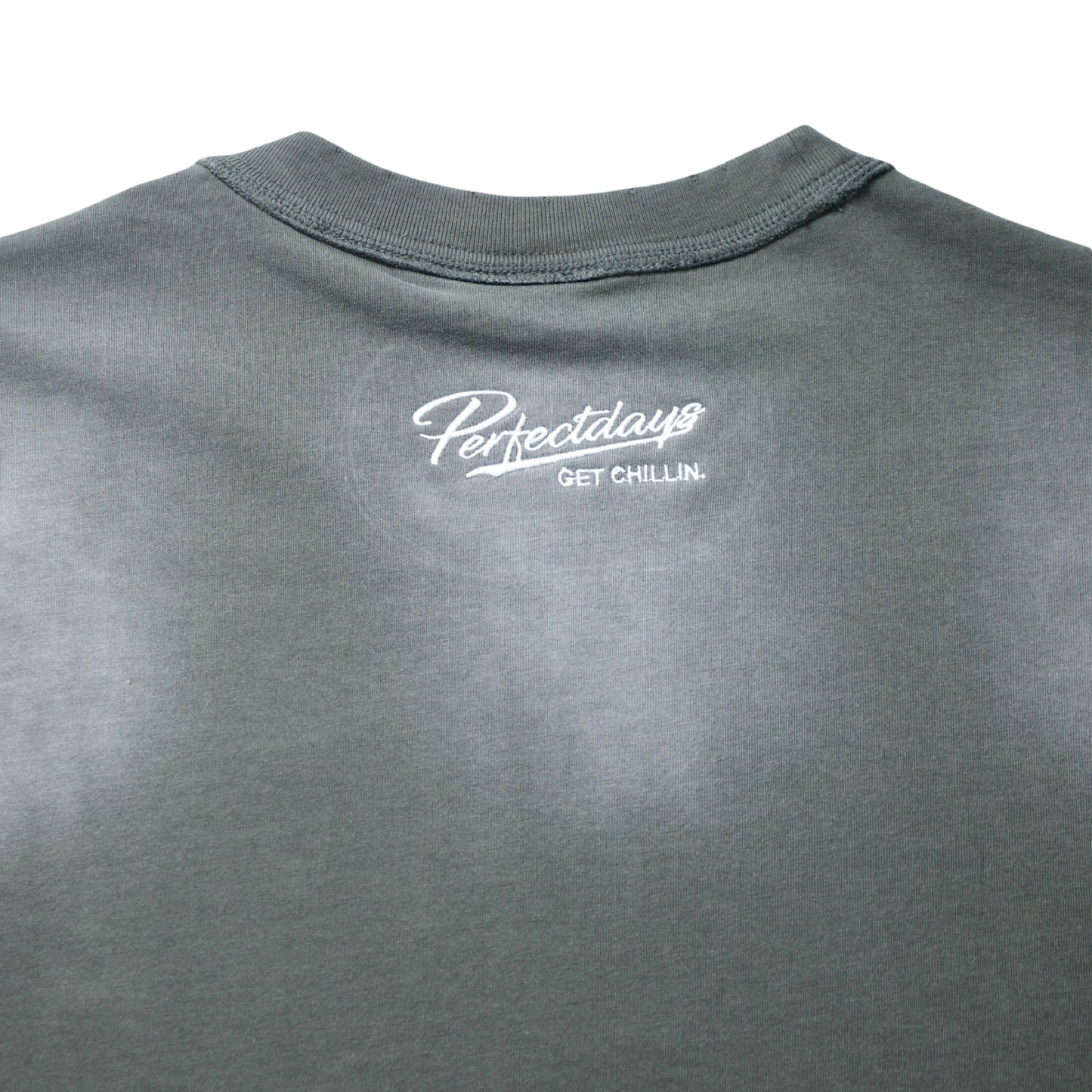 DOVE SLEEVELESS TEE - GREY