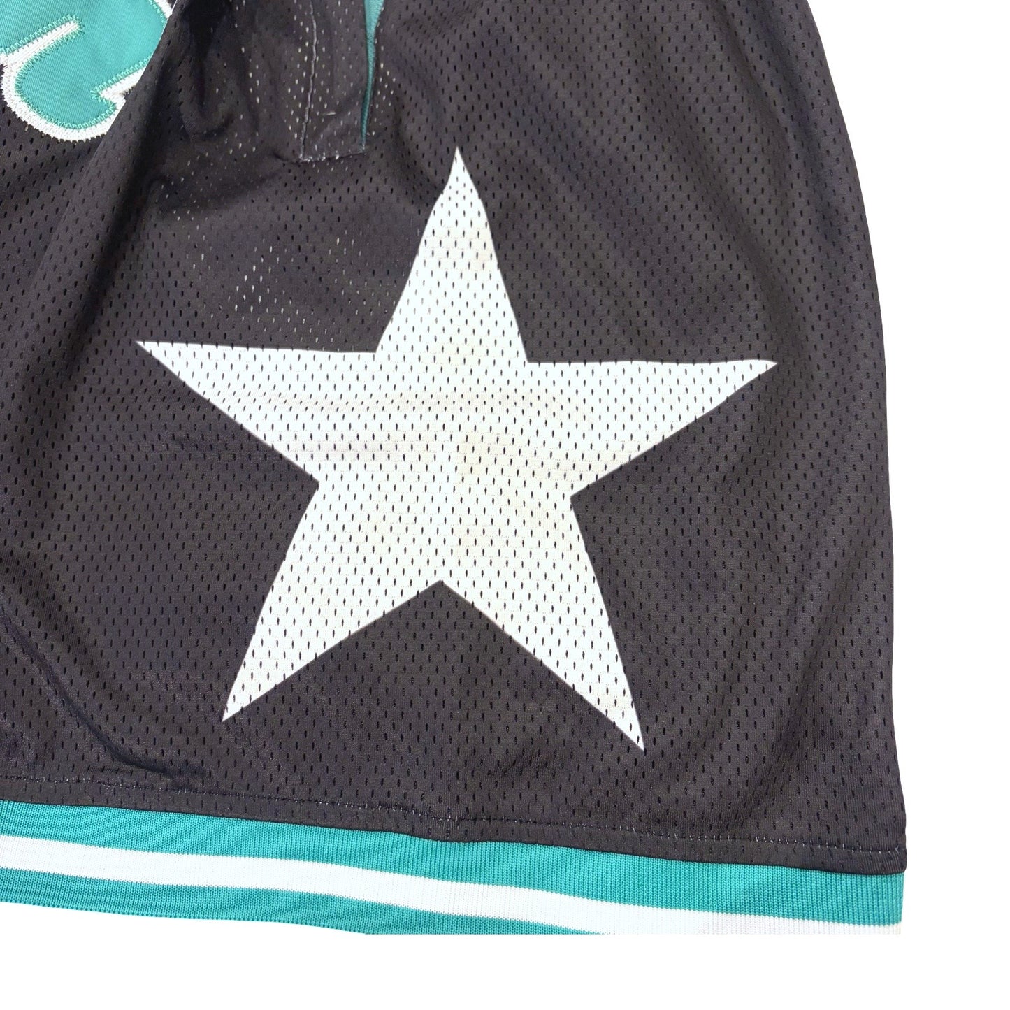 BASKETBALL STAR SHORTS - MINT