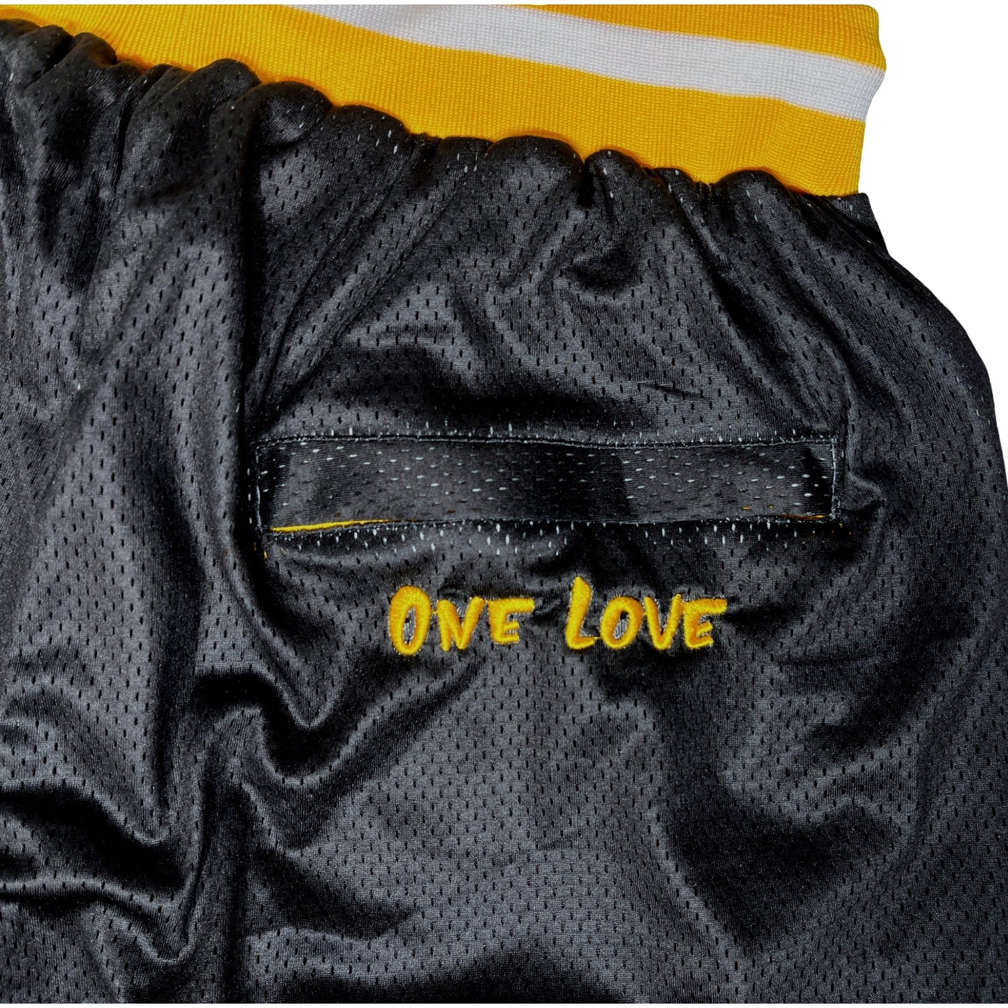 BASKETBALL STAR SHORTS - YELLOW