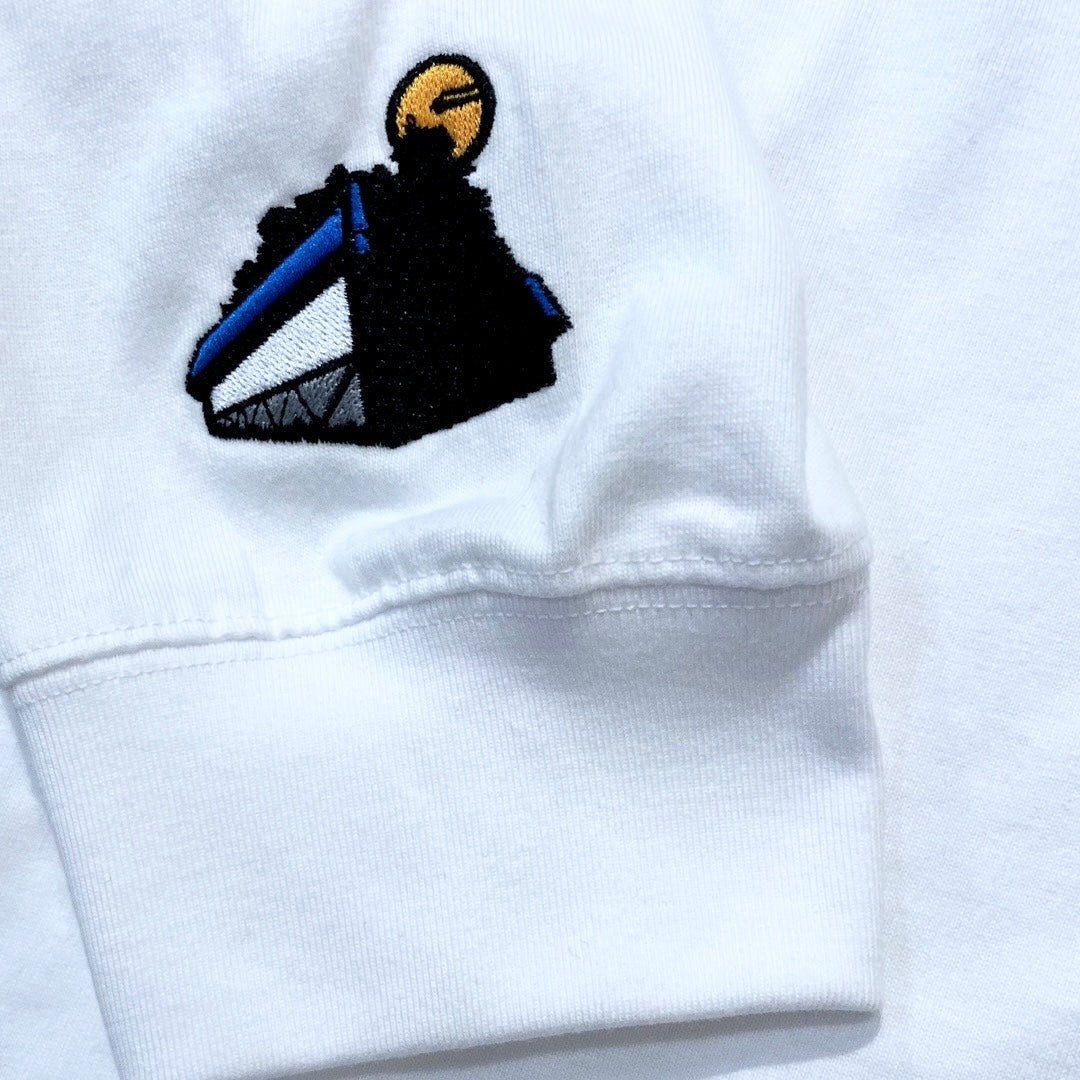 CHILLIN' × Castle Records - "MUSIC LOVER" L/TEE - WHITE