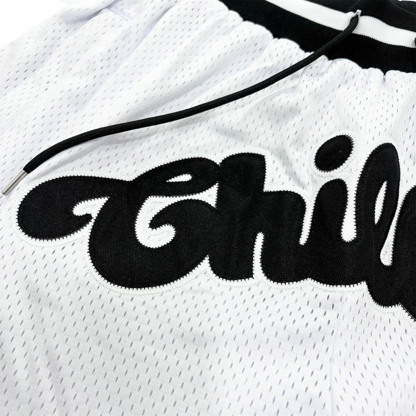BASKETBALL STAR SHORTS - WHITE